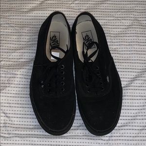 Black Vans SIZE-10.5
